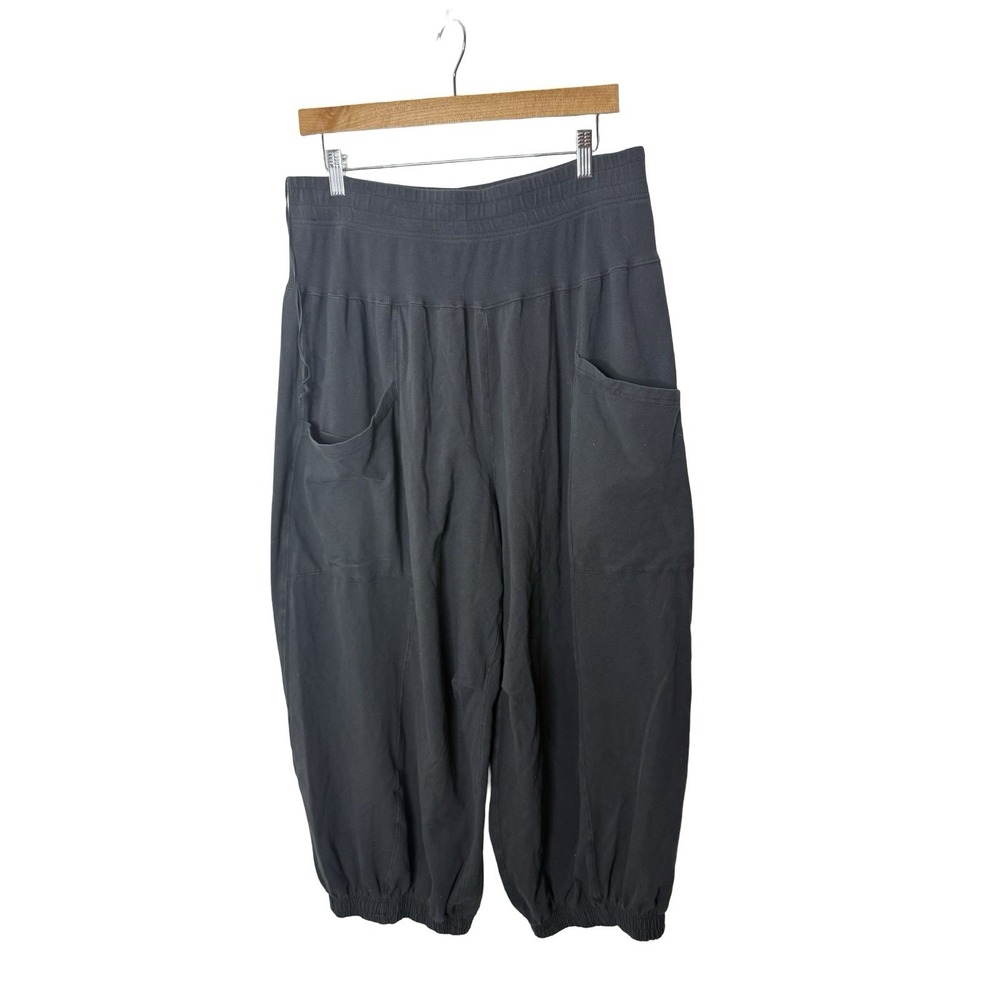 Free People Printed Up In The Air Pants Large charcoal/black